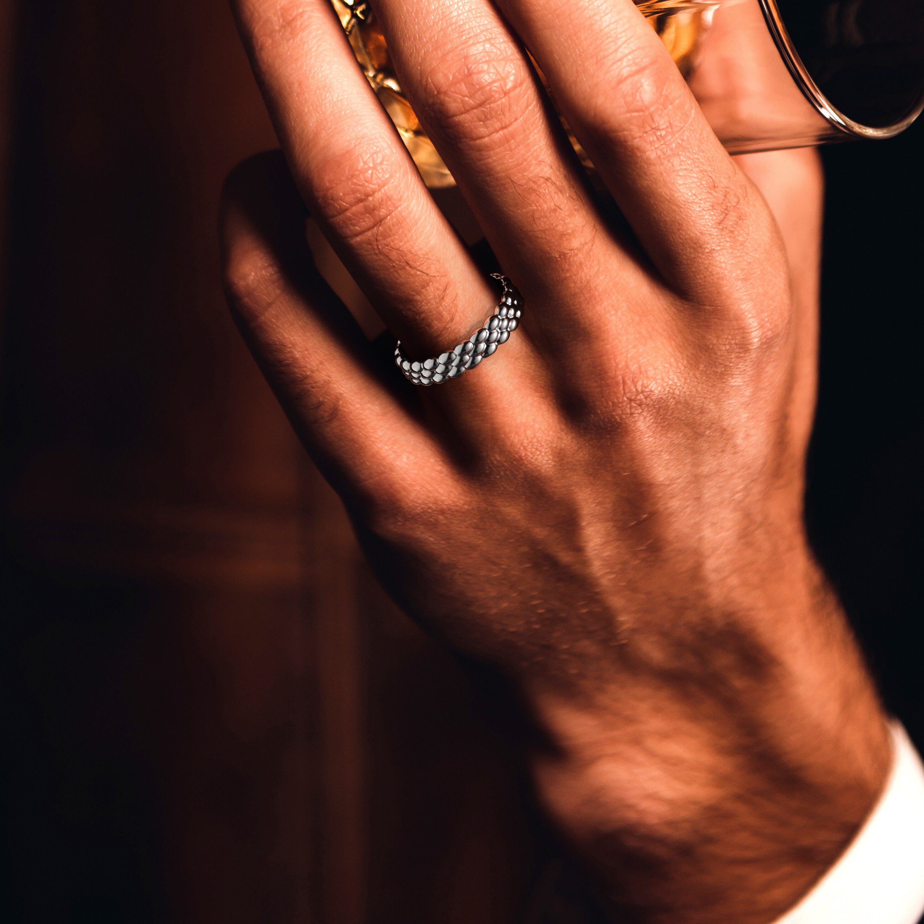 BELUGA Beluga Band Ring
