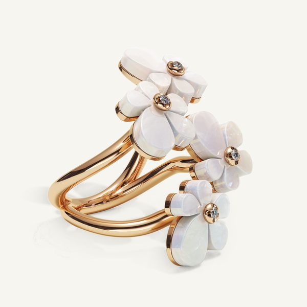 Gisela Mother of Pearl Tetra Ring in 18K gold with four carved mother-of-pearl flowers and diamond centres — view 1
