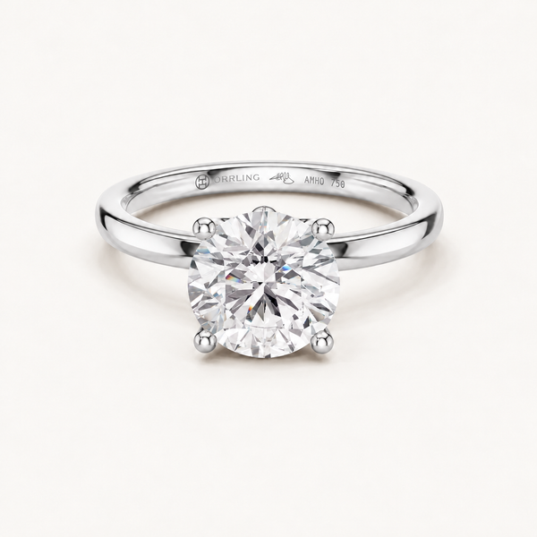 Florienne 18K white gold, subtle Orrling engraving