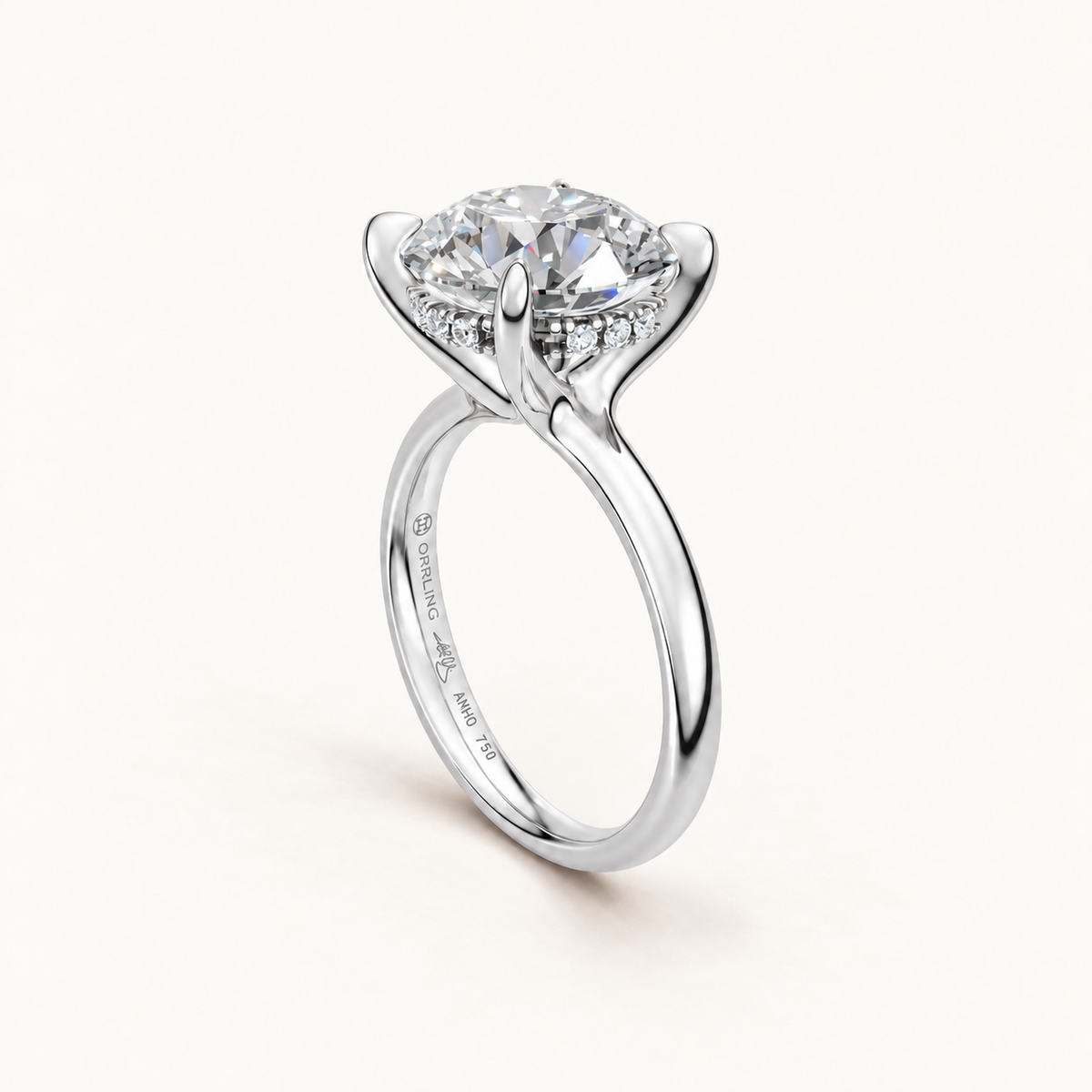 Velune 18K white gold, subtle Orrling engraving