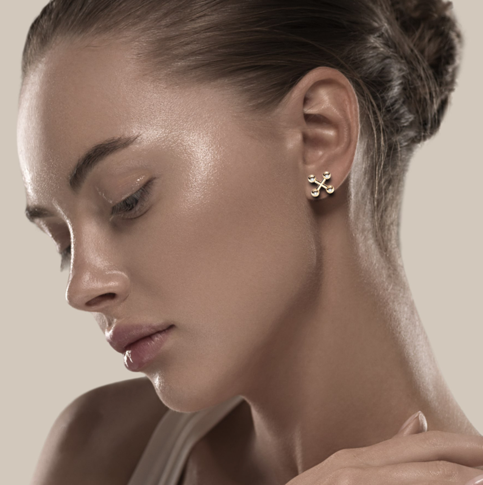 Barbelle Cross Stud – 18K Gold – on-model