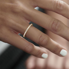 BARI M22 Full Eternity Ring in 18K Yellow Gold – worn on hand