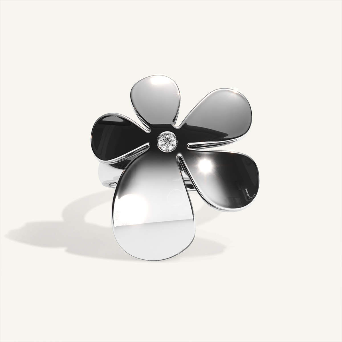 Gisela Grand Flower Ring – White Gold product view 1