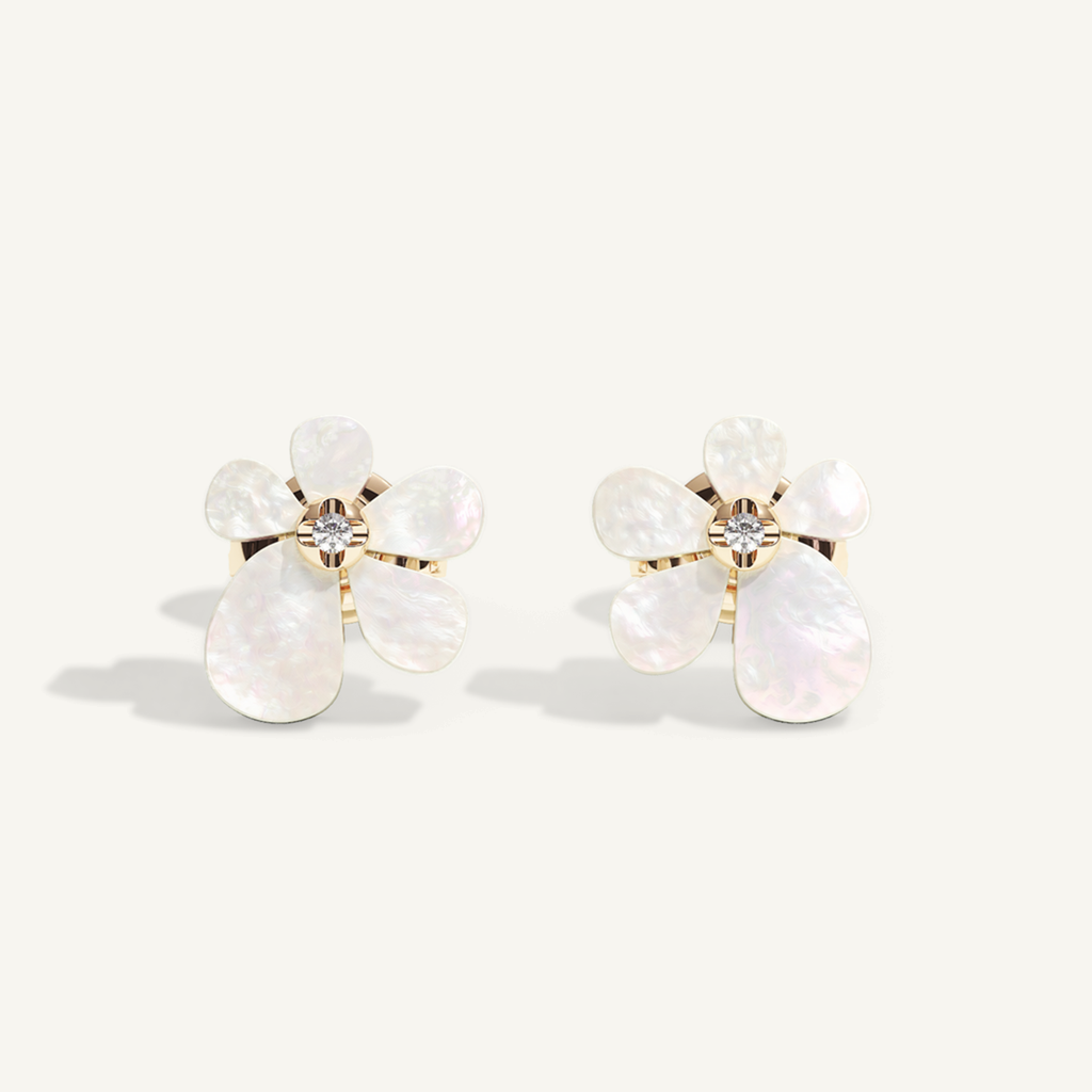 Gisela Mother of Pearl Studs – refined mother of pearl, product view 1