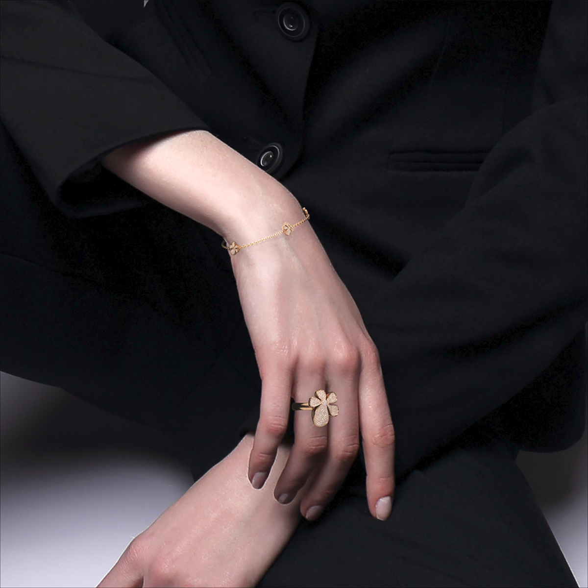Gisela Pavé Flower Bracelet – Rose Gold on model 4