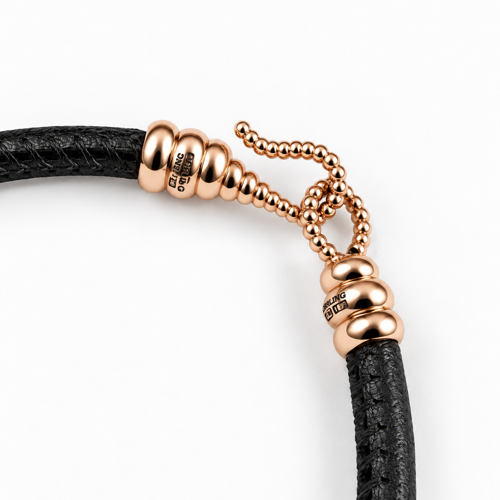 Molekule Hook Bracelet in Classic Black European calfskin with 9K rose gold hook, clasp detail