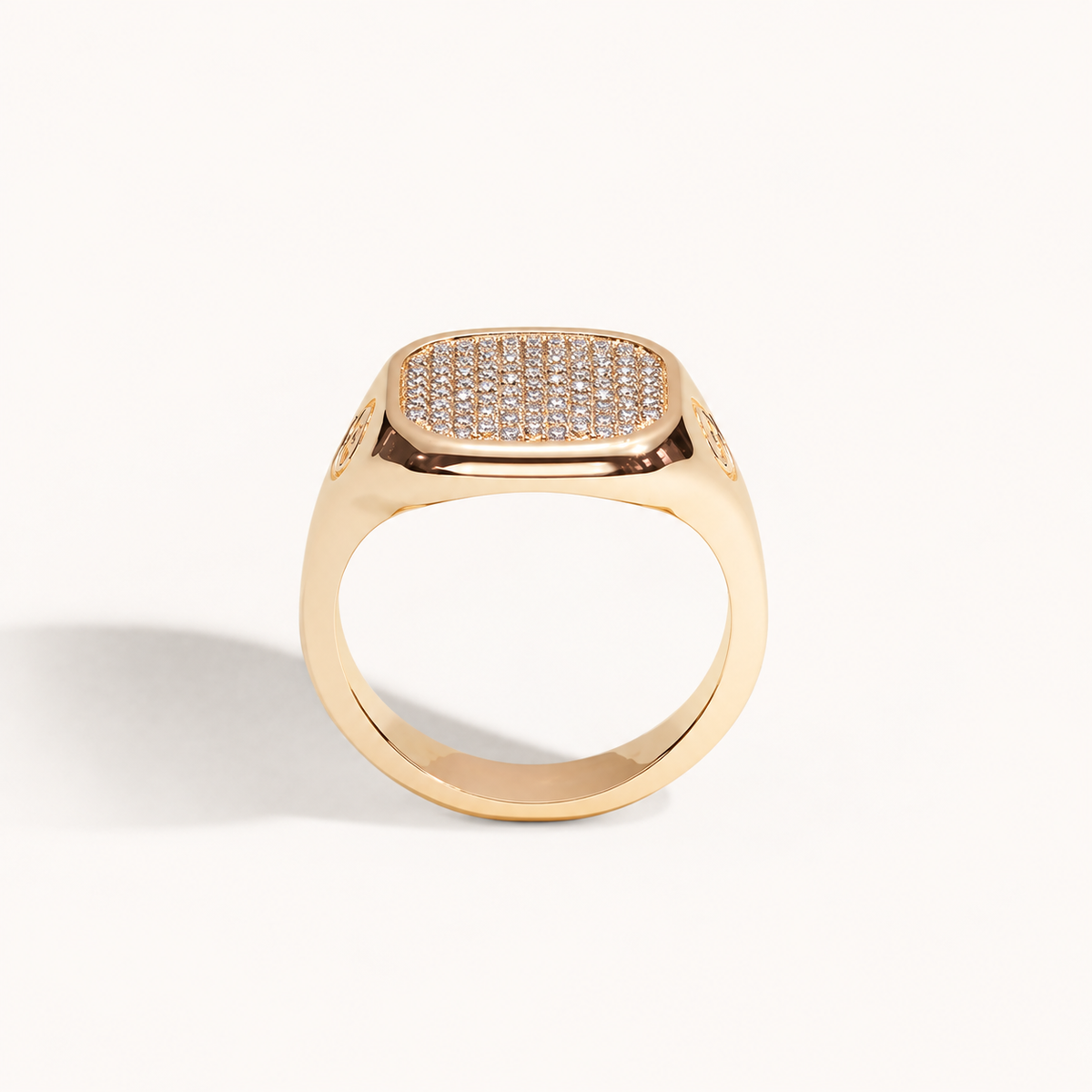 Monogram Signet Pavé Ring in 18k yellow gold with diamonds – rear view