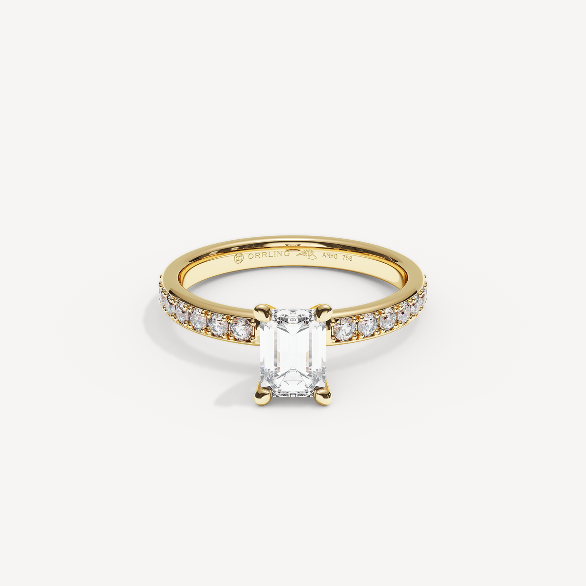 021) REFELLECANAL 92-2,5. Smaragd 0,70 + 0,02 sidstenar | Yellow Gold | View 0