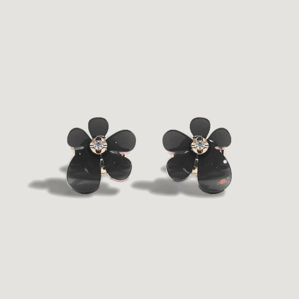 Gisela Onyx Studs