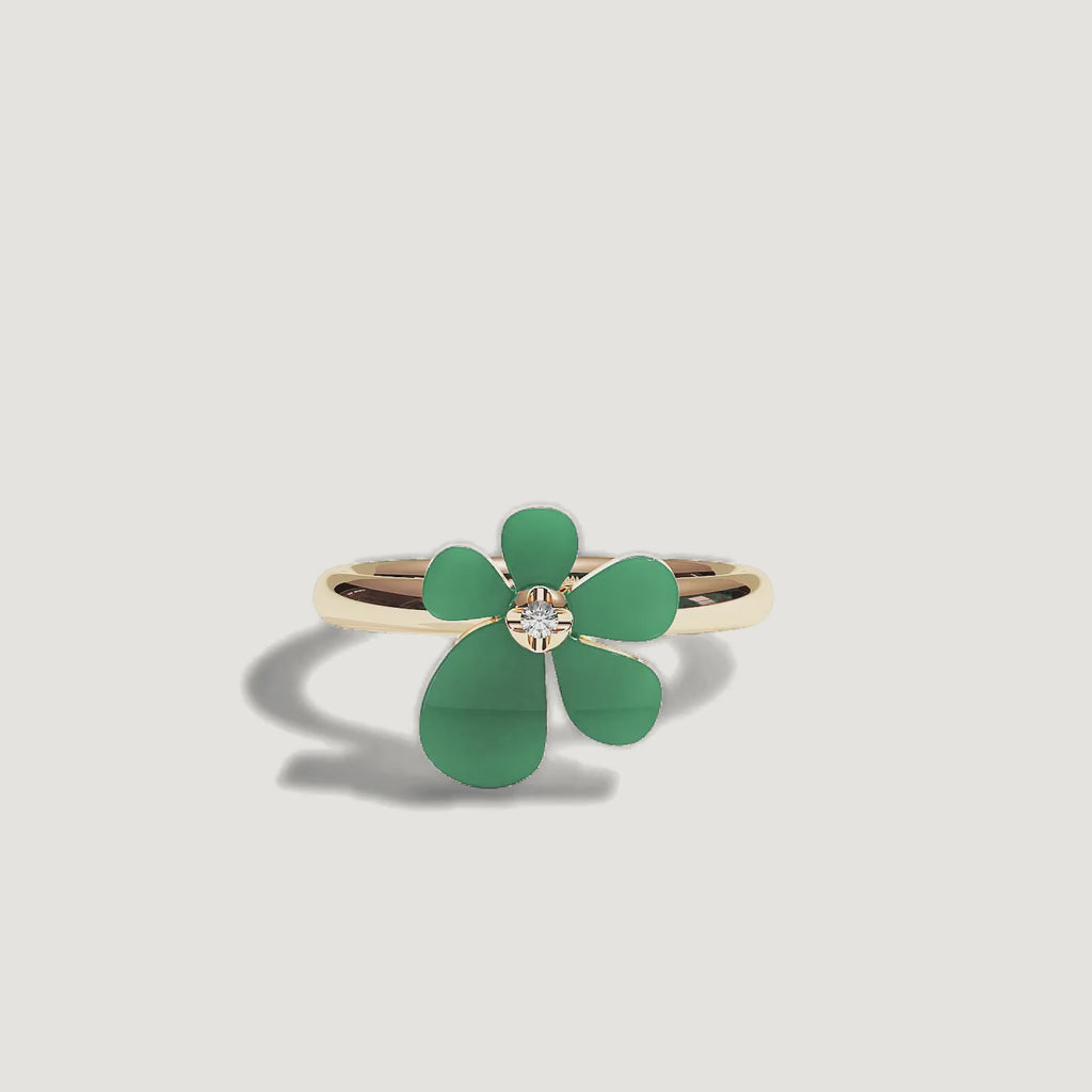 Gisela Chrysoprase Solitaire Ring