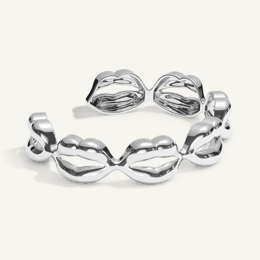 Plusch V Zone Bangle Silver